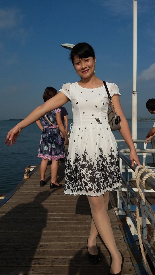 đôi giày bác Dung