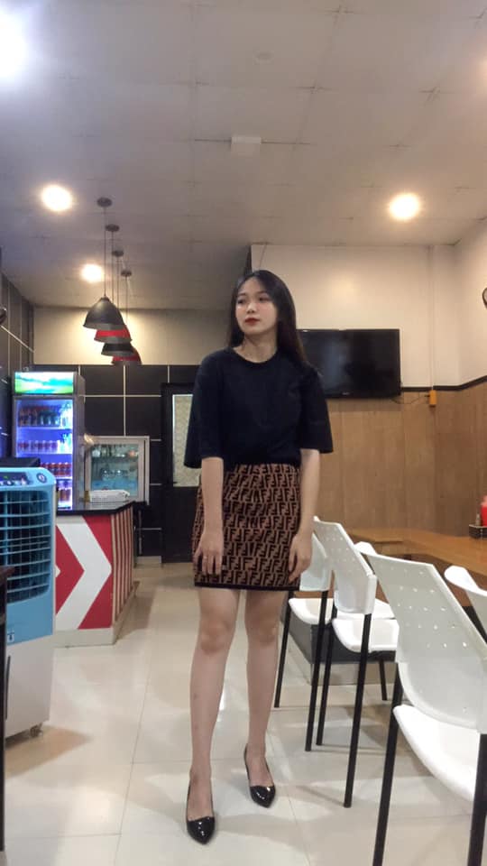 Đôi Giày tinh trùng ngựa của chị Nguyễn Mai Phương